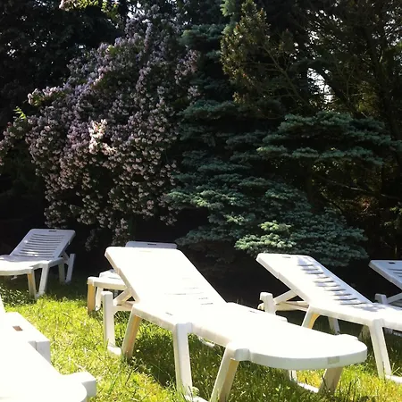 בית הארחה Weiss אלטנשטאדט