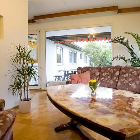 בית הארחה Weiss אלטנשטאדט