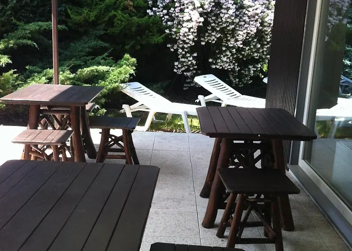 Weiss Πανσιόν